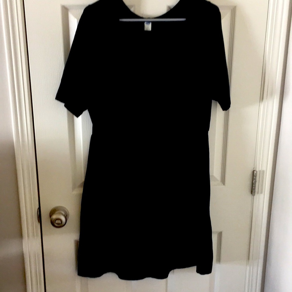 Short sleeve black cotton dress